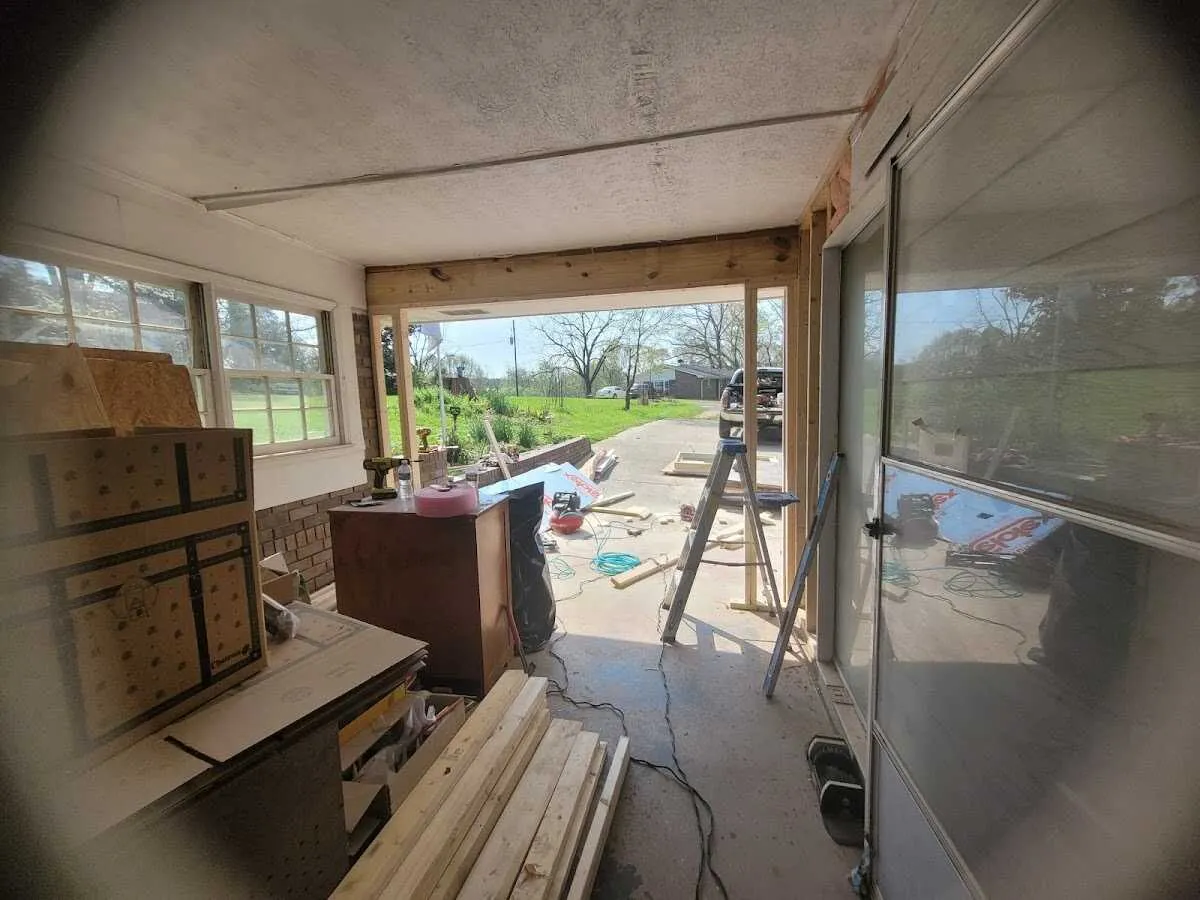 Air movers and dehumidifier for Drying & Dehumidification in St. Joseph